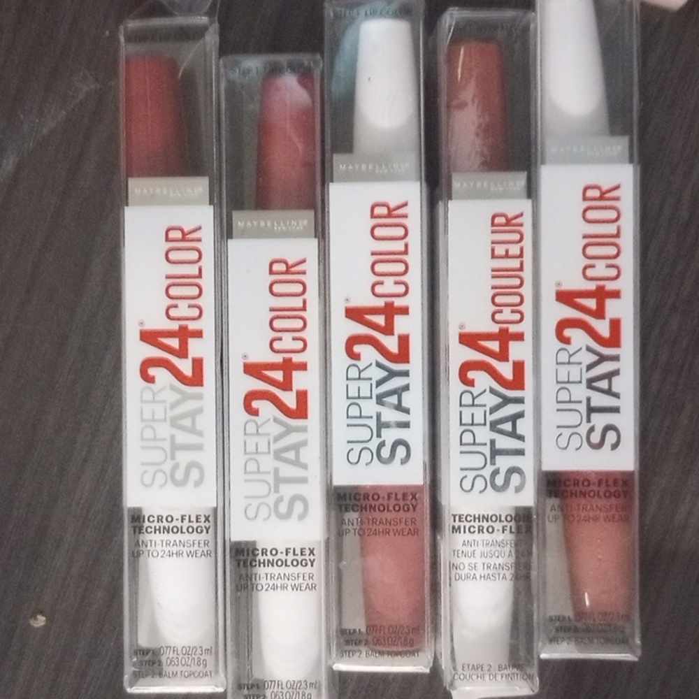 Cosmetic bundle - Picture 4 of 9